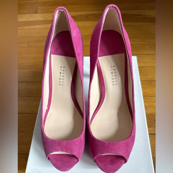 Barney’s New York Pink Suede Peep-Toe Heels - Picture 4 of 8